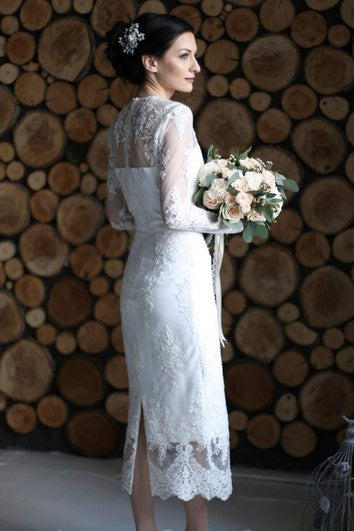 Vestido de novia de tobillo hasta el tobillo con aplicaciones de encaje de ilusión y dividido