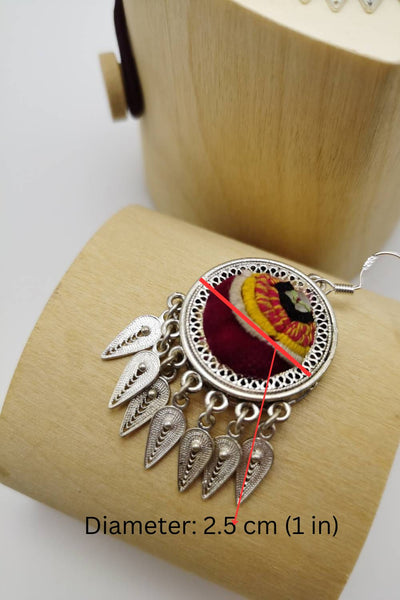 Un solo bordado de los pendientes de bordado con Tassel Silver Miao