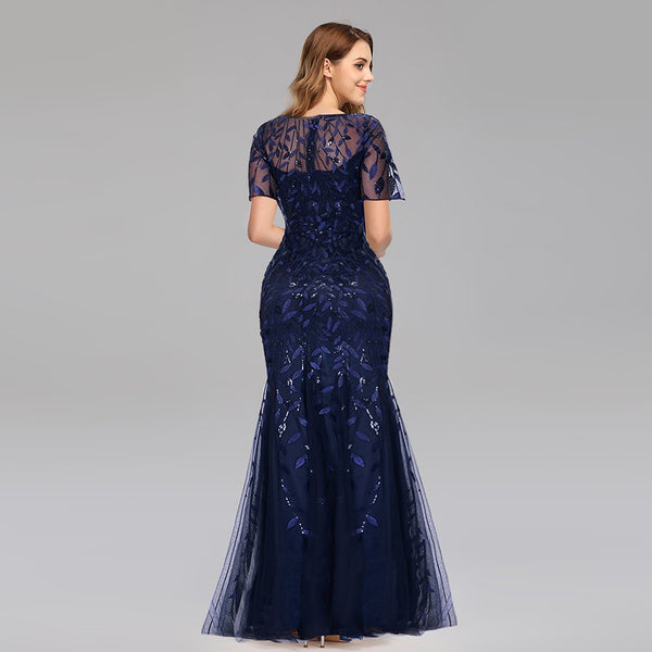 Modest Embroidered Scoop Neck Short Sleeve Sheath Maxi Evening/Formal Dress