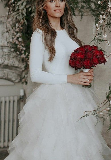 Robe de mariée longue au sol en élasthanne et organza à manches longues et dos en V plongeant