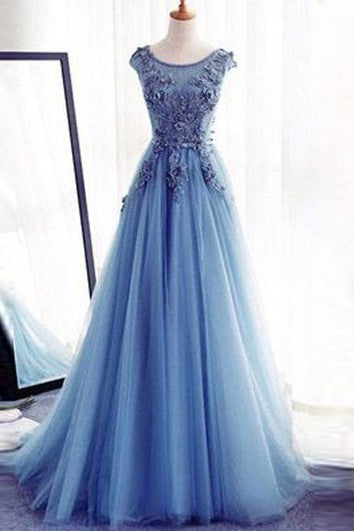 Robe trapèze en tulle et dentelle avec manches courtes et corset à lacets dans le dos