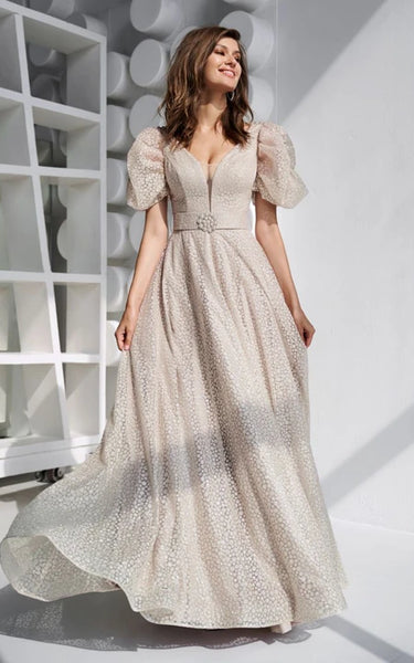 Vestido informal de una línea A de manga corta