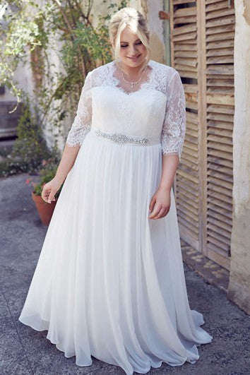 Vestido de boda de talla grande de cuello en V con cuello en V con pleats con pliegues