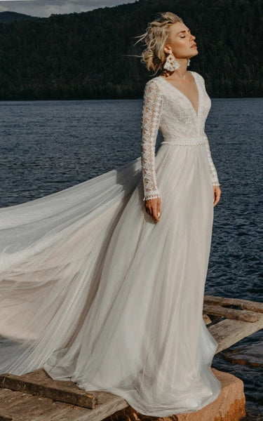 Boho | Vestido de boda a línea de encaje sin espalda y manga A-line