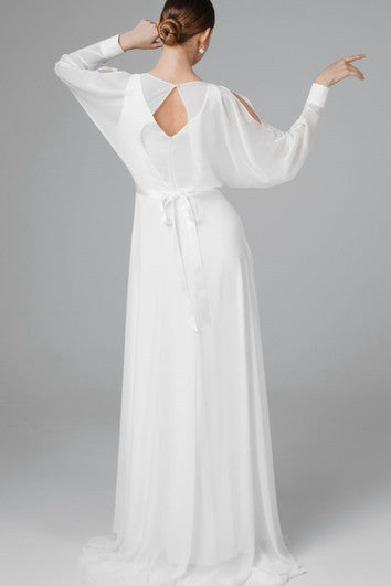 Robe de mariée décontractée en mousseline de soie à col bateau et traîne