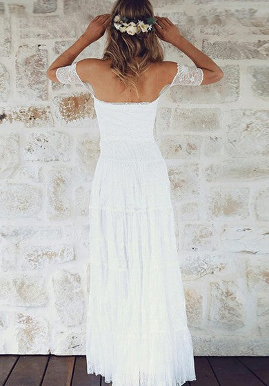Robe de mariée bohème en dentelle à manches courtes et épaules dénudées en ligne A Robes de mariée