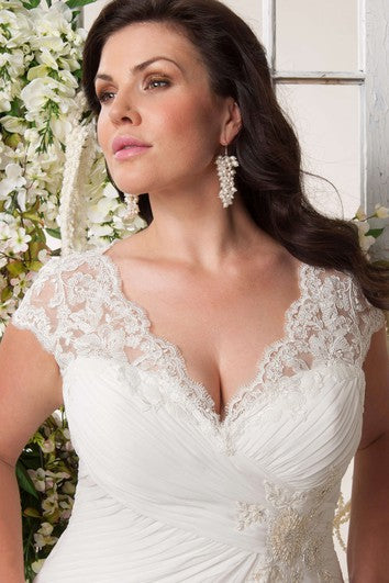 Vestido de boda de talla de taller de tapa de tapa en V con cuello en V