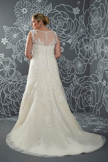 Robe trapèze longue au sol sans manches en satin avec traîne illusion et appliques