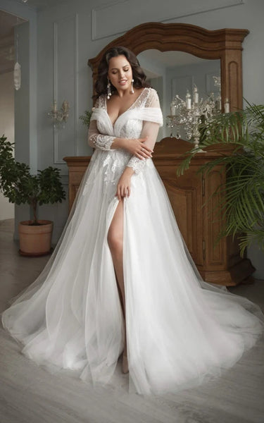 Robe de mariée sexy en tulle à manches longues et fente sur le devant en dentelle illusion
