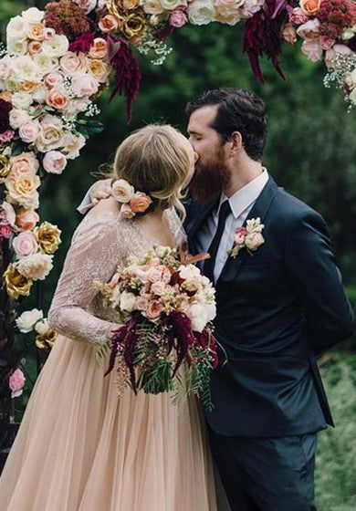 Tamaño grande Sexy Champagne/Blush Country Manga larga V Neck Eterneal Tul Lace Vestido de novia