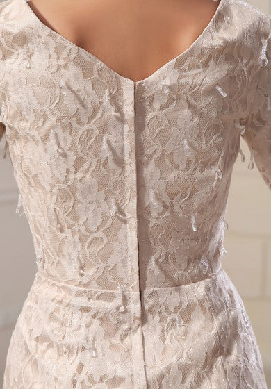 Vestido de sirena de manga larga de cuello cuadrado con apliques de encaje