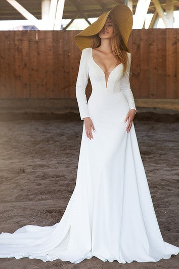 Vestido de novia de tren de escote de satén moderno una línea