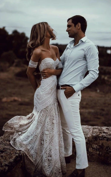 Vestido de boda en tren de encaje de boho sweetheart