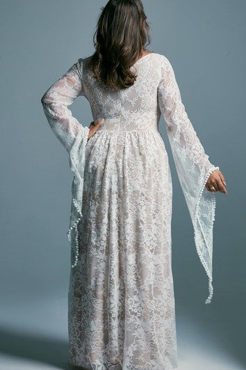 Vestido de novia de encaje de talla grande informal de talla grande con apliques