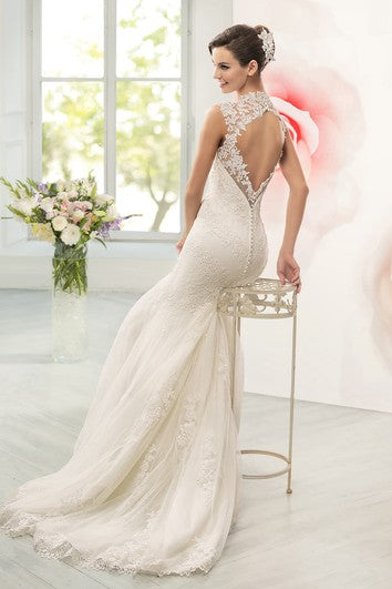 Mermaid Long Queen-Anne manga sin mangas con el vestido de encaje de ojo de claves con apliques y joyas de cintura