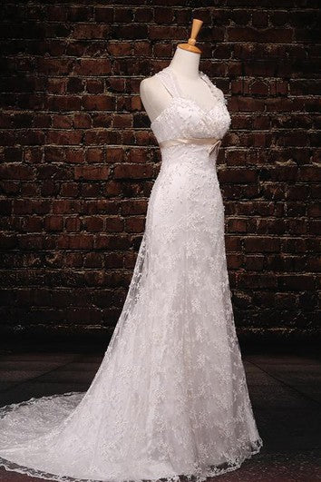 Vestido de encaje de encaje de encaje de cuello de halter de una línea
