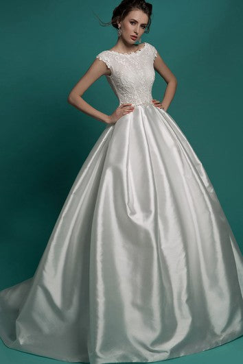 Robe trapèze en satin à manches courtes et col bateau, longueur au sol, avec fermeture éclair, avec appliques et perles