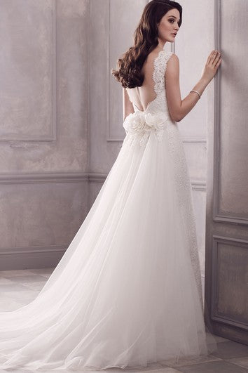 Robe sirène sans manches avec décolleté bateau et volants