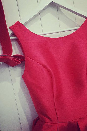 Robe de soirée courte rouge bateau de haute qualité avec nœud papillon