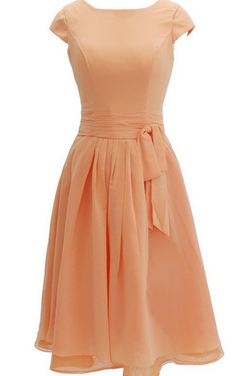 Vestido de gasa hasta la rodilla con cinta de rodilla con cinta