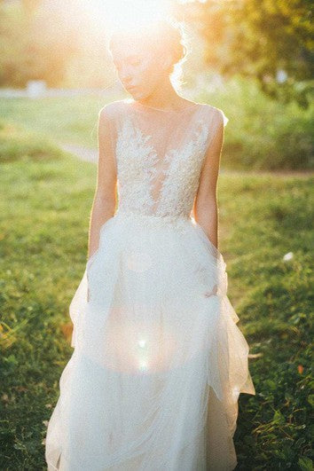 Vestido de boda de tul de tul de Tulle con tulla A-Line con aplicaciones con aplicaciones con aplicaciones
