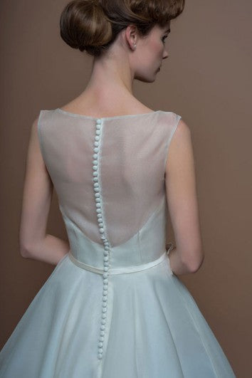 Vestido de novia de Organa de Bateau-Neck Organa de Bateau-Neck con ilusión con ilusión