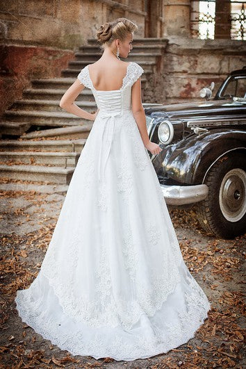 Vestido de encaje de corsé de corsé larga de la línea A con apliques