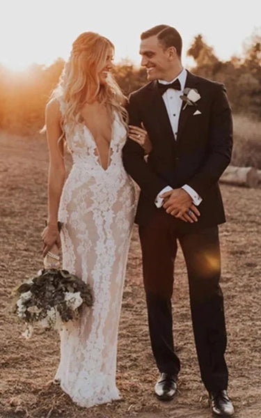 Sexy hundido lápiz de encaje sin mangas v vestido de novia de espalda con hendidura trasera