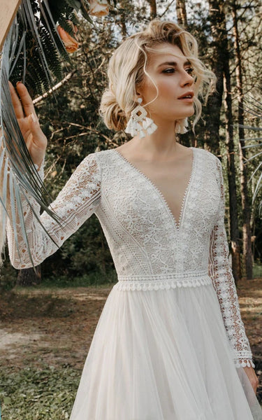Boho | Vestido de boda a línea de encaje sin espalda y manga A-line