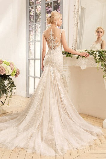 Vestida Long Bateau Cap-Sleve Ilusion Lace Tulle Vestido con apliques y pliegues