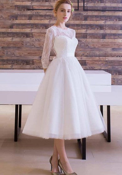 Vestido de encaje longitud de té de manga larga joya