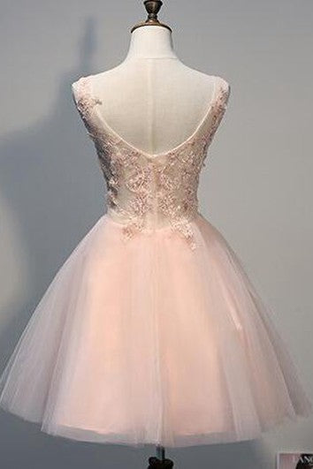 Preciosos vestidos de bienvenida de tul cortos con cuentas de apliques