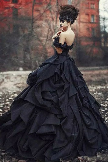Tafeta de vestidos de pelota fuera del hombro vestido de novia sin mangas hasta el suelo con volantes en cascada y ruchabe