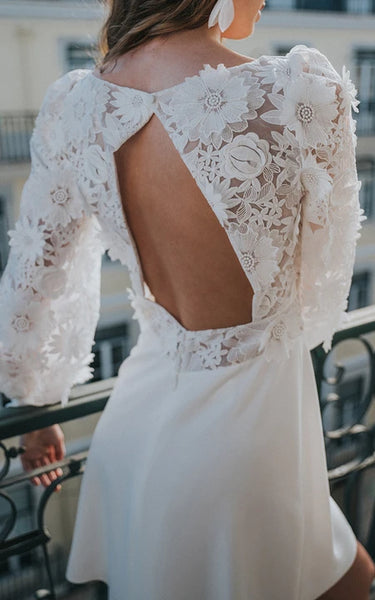 Vestido de novia corto de cuello en V largo con manga larga con apliques y ojo de teclado