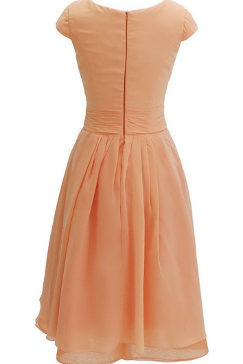 Vestido de gasa hasta la rodilla con cinta de rodilla con cinta