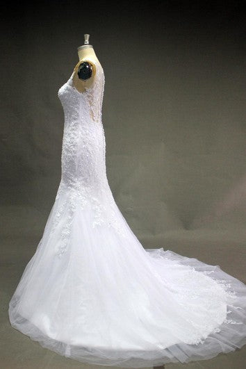 Robe sirène en dentelle sans manches à col rond et jupe en tulle