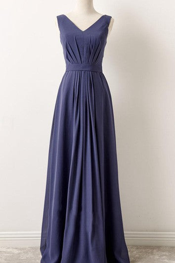Vestido de gasa de cuello en v con pliegues