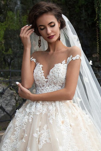 Ball Gown Mini Jewel Bell Illusion Beading Appliques Flower Illusion Flower Chapel Train Button Illusion Tulle Lace Dress