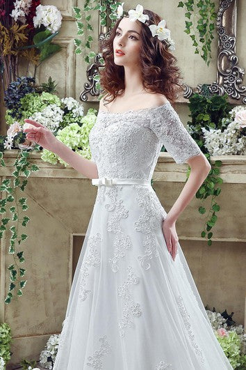 Elegantes aplicaciones de encaje fuera del hombro Vestido de novia Bownot Lace-up