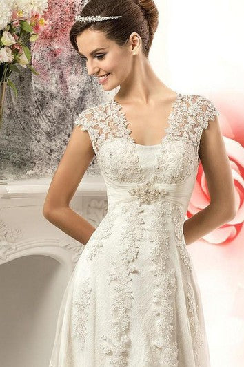 Ventilla A-Line Mini novia sin mangas sin mangas Cape Illusion Beading Appliques Illusion Court Train Illusion Lace-up Vestido de encaje hacia atrás