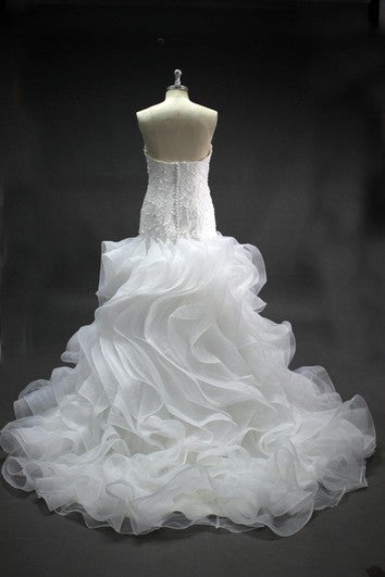 Vestido de encaje de sirena y organza con volantes en cascada