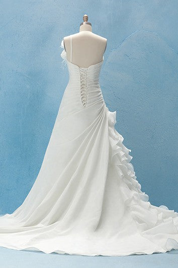 Vestido de una línea de una sola parte con flor y volantes