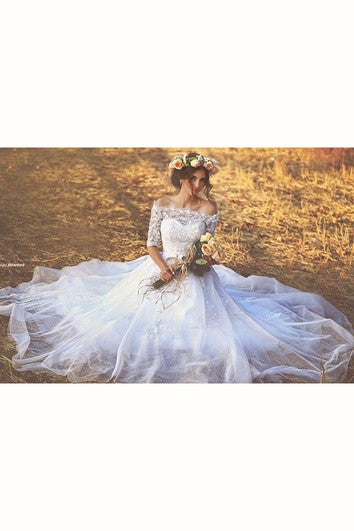 A-Line Off-The-Shoulder Half Sleeve Appliques Chapel Train Lace Dress