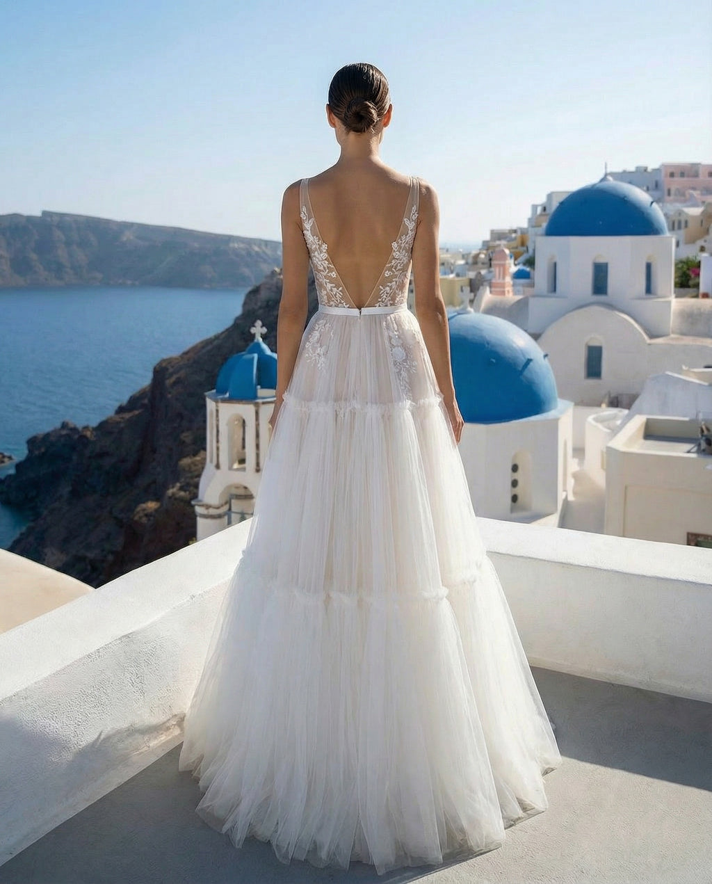 Bohemian V-neck Sleeveless Lace bodice Tulle Skirt Princess Wedding Gown