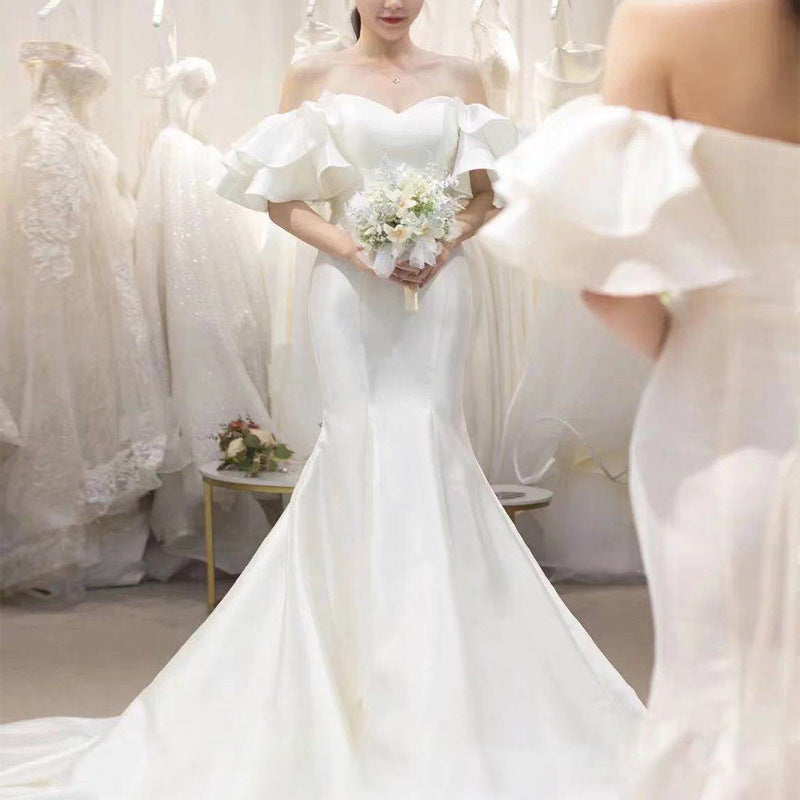 Korean-Style Satin Wedding Dress Simple and Elegant Bridal Dress with Mermaid Collar