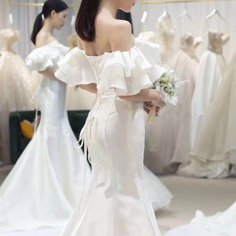 Korean-Style Satin Wedding Dress Simple and Elegant Bridal Dress with Mermaid Collar
