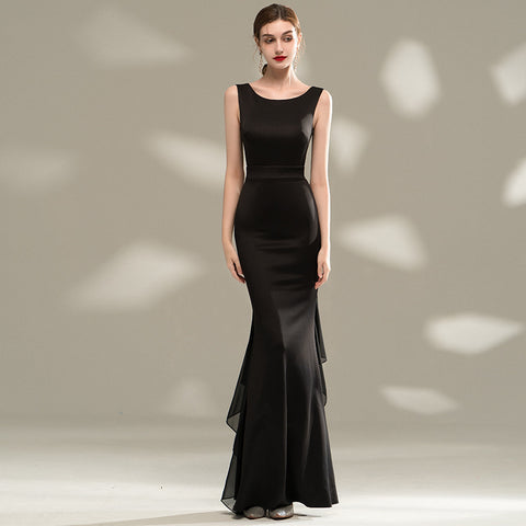 Black Mermaid Evening Gown – Elegant Fitted Dress for Solo Performances and Formal Events (2025)
