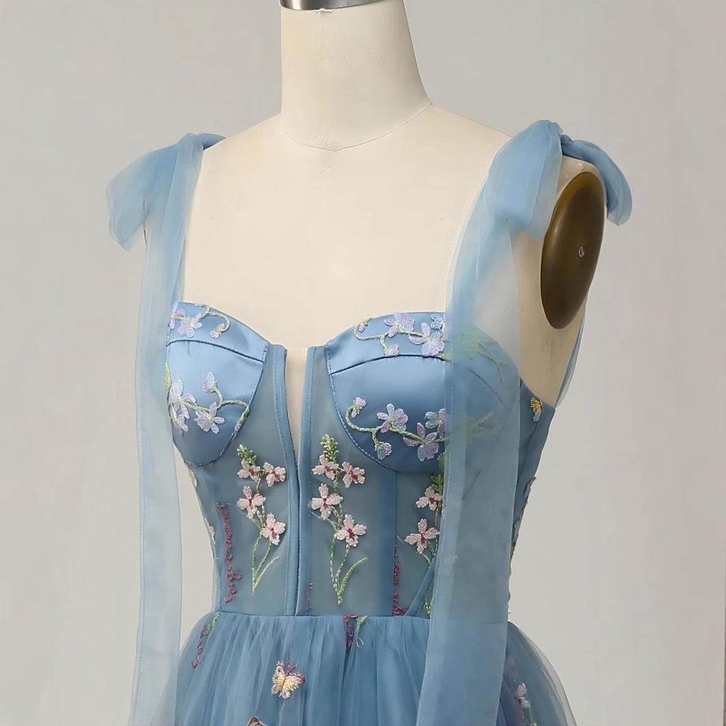 Elegantes, geblümtes Trägerkleid – Langes Abendkleid für Geburtstagsfeiern, Übergangszeremonien oder Bühnenauftritte