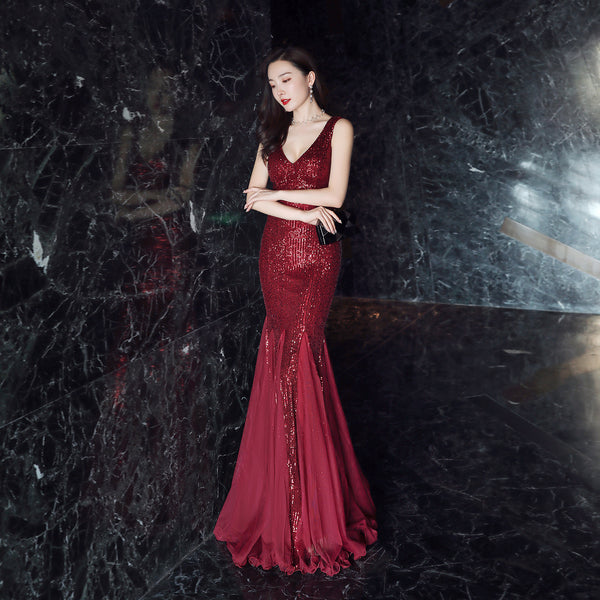 Elegant Sequin Mermaid Evening Gown for Galas