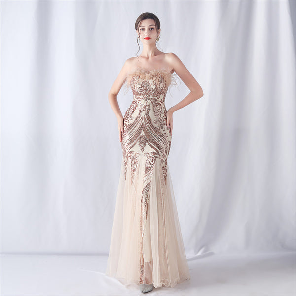 2024 High-End Off-the-Shoulder Gown with Ostrich Feathers and Floral Appliques